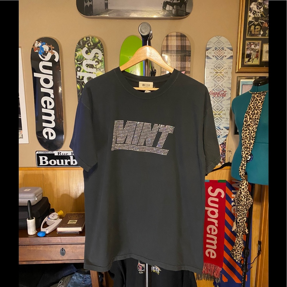 Mint crew crystal shirt new with tags